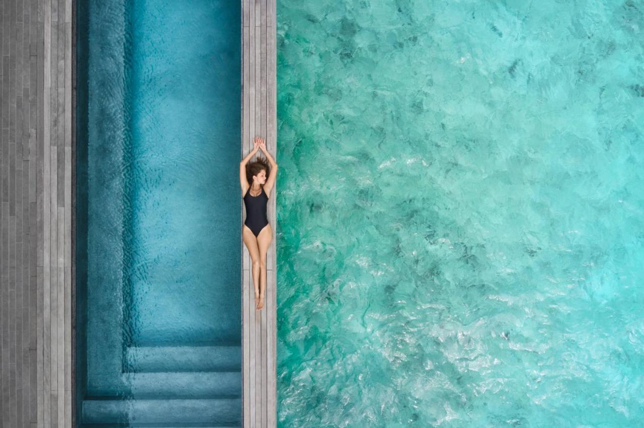 Patina Maldives, Fari Islands Hotel Gaafaru ภายนอก รูปภาพ