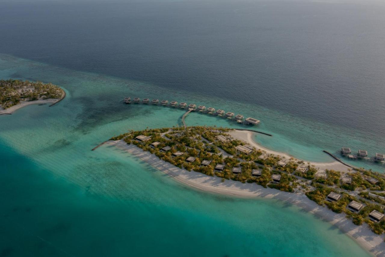 Patina Maldives, Fari Islands Hotel Gaafaru ภายนอก รูปภาพ