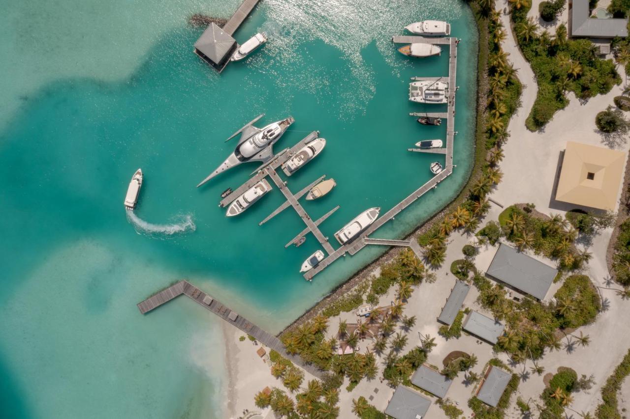 Patina Maldives, Fari Islands Hotel Gaafaru ภายนอก รูปภาพ