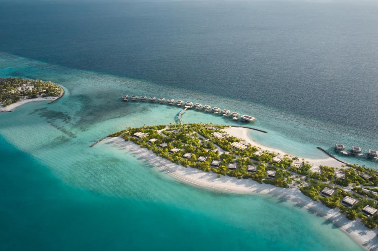 Patina Maldives, Fari Islands Hotel Gaafaru ภายนอก รูปภาพ